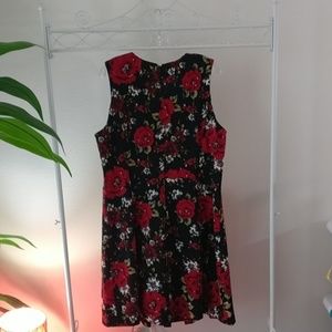 Charter Club Woman black floral  dress with pleats